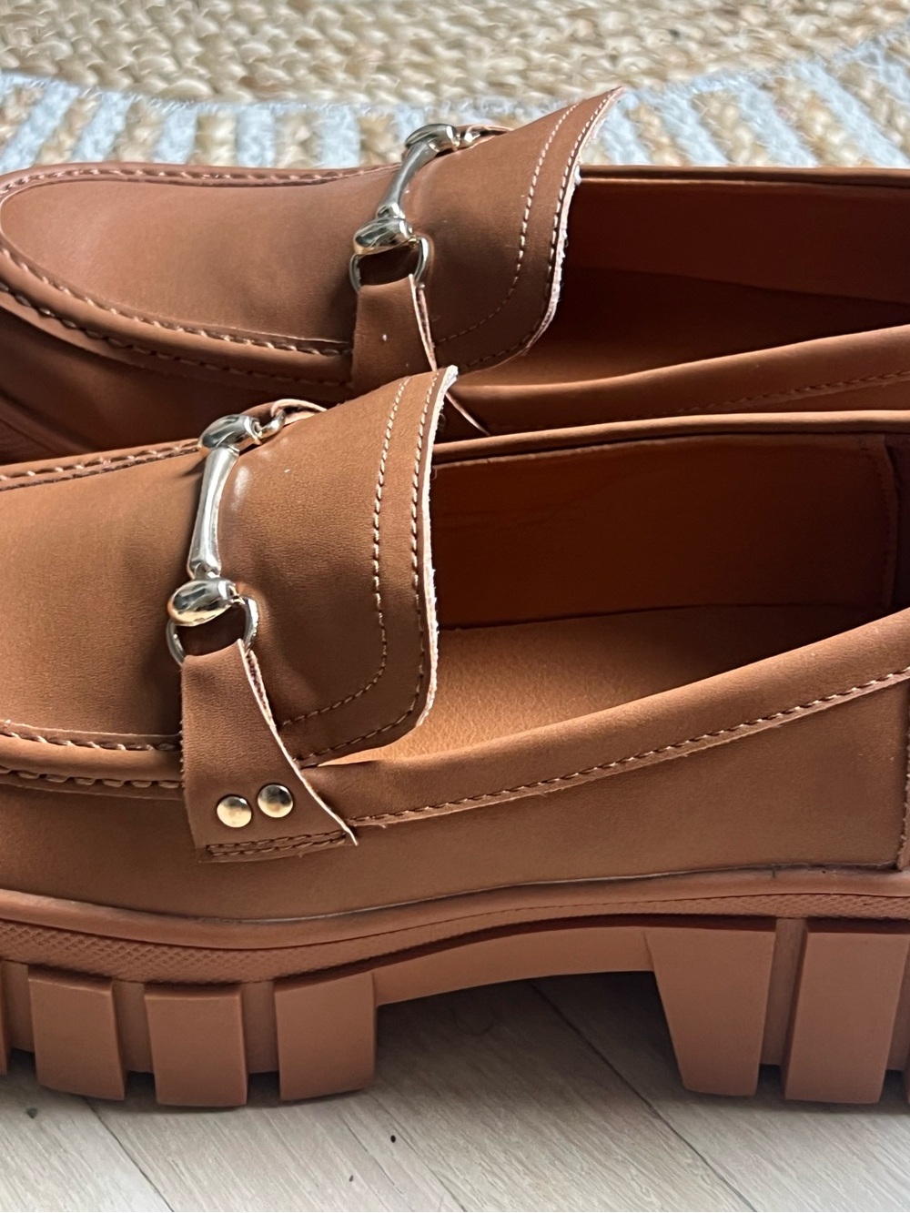 New York & Company Tan Loafers with Silver Bit